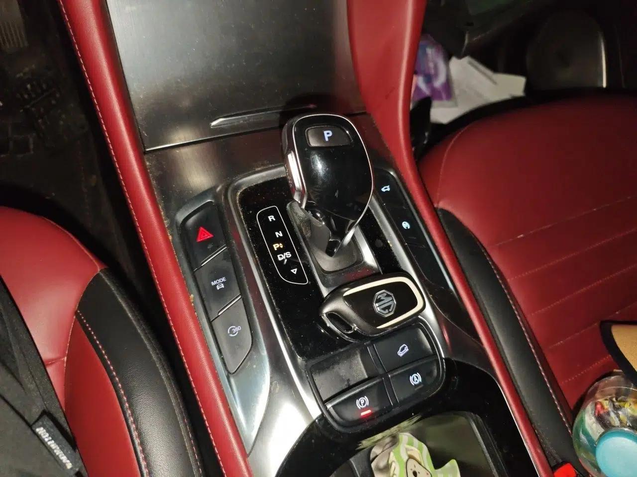 MG HS 2019 30T Automatic 2WD Trophy Supreme Edition China VI Standard — миниатюра 11