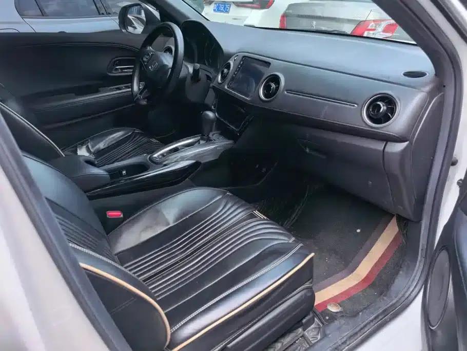 Honda XR-V 2021 220TURBO CVT Luxury Edition — миниатюра 8