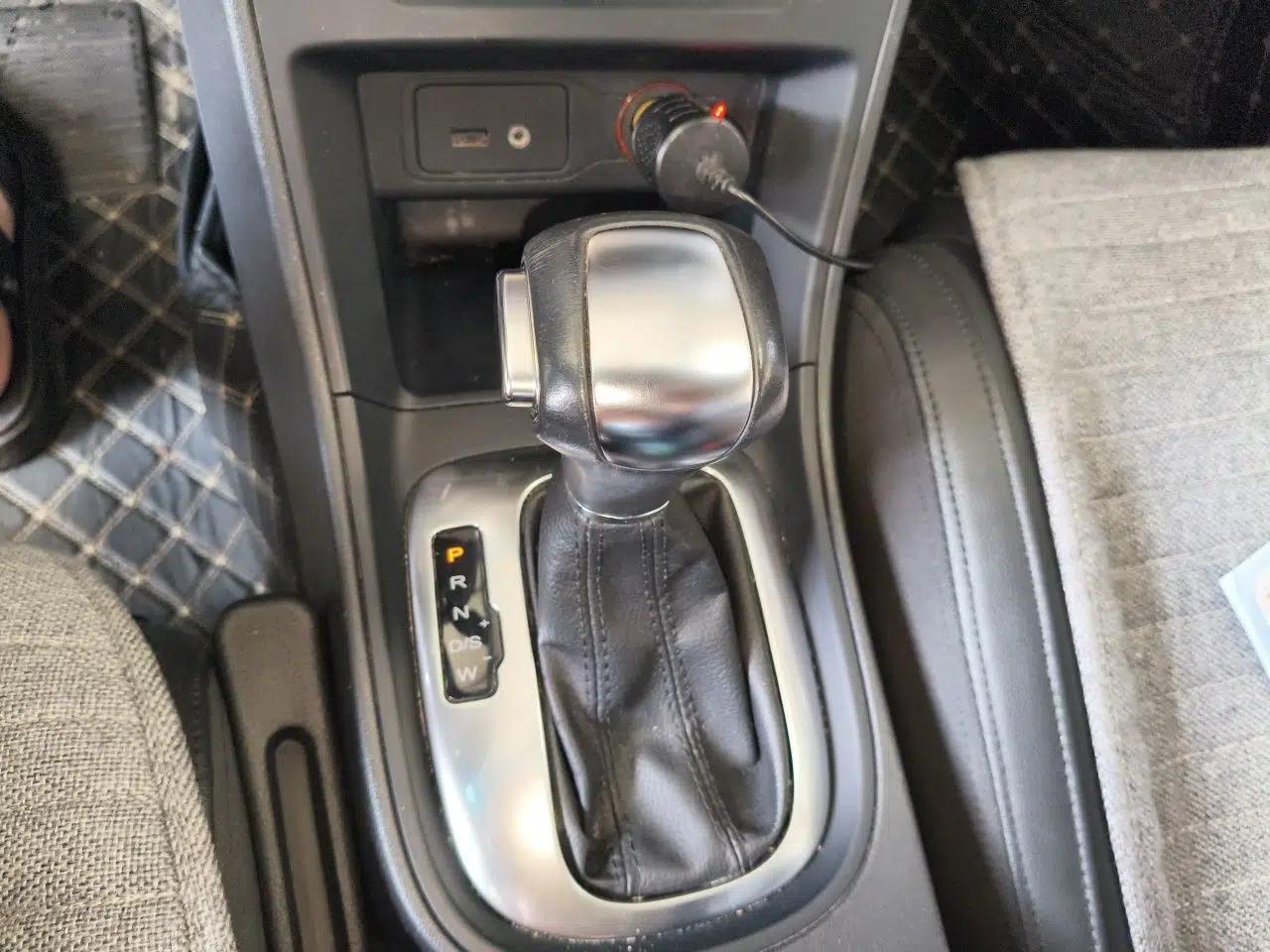 MG GT 2015 1.5T Automatic Elite Edition — миниатюра 14