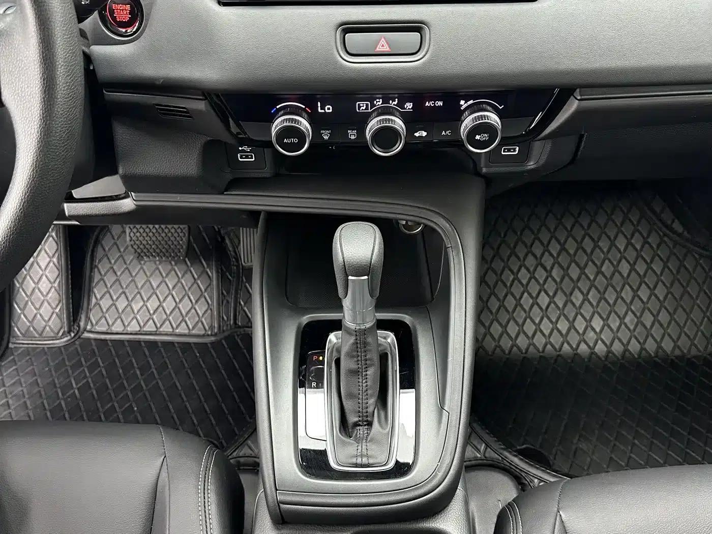 Vezel 2023 1.5L CVT Elite Edition — миниатюра 15