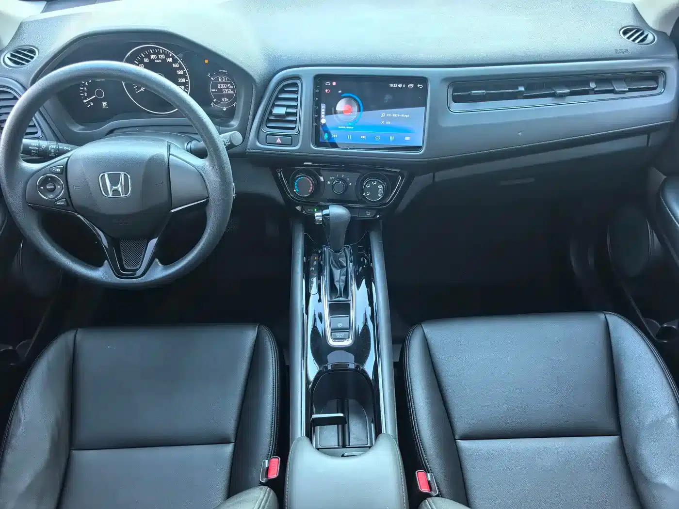 Vezel 2022 1.5L CVT Elite Smart Edition — миниатюра 8