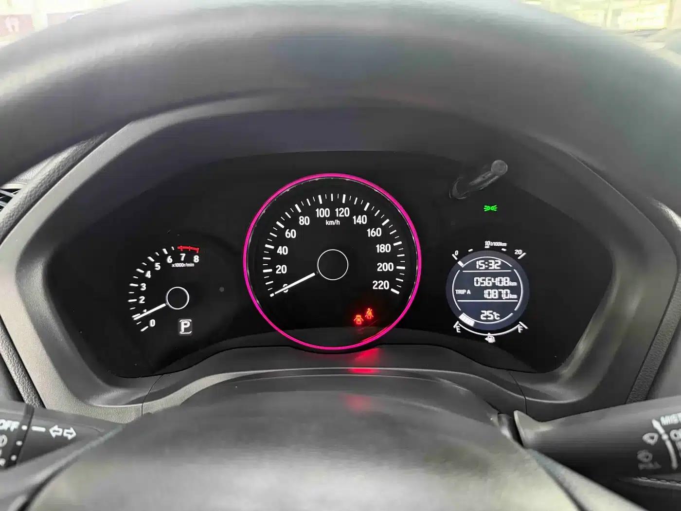Vezel 2022 1.5L CVT Elite Smart Edition — миниатюра 11