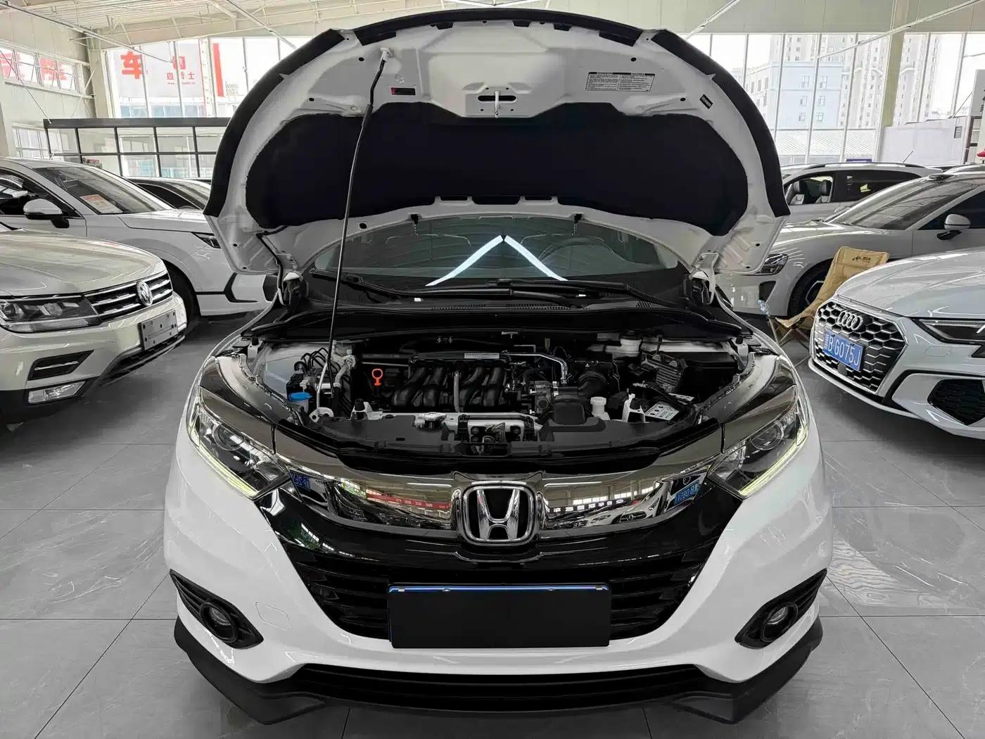 Vezel 2022 1.5L CVT Elite Smart Edition — миниатюра 20