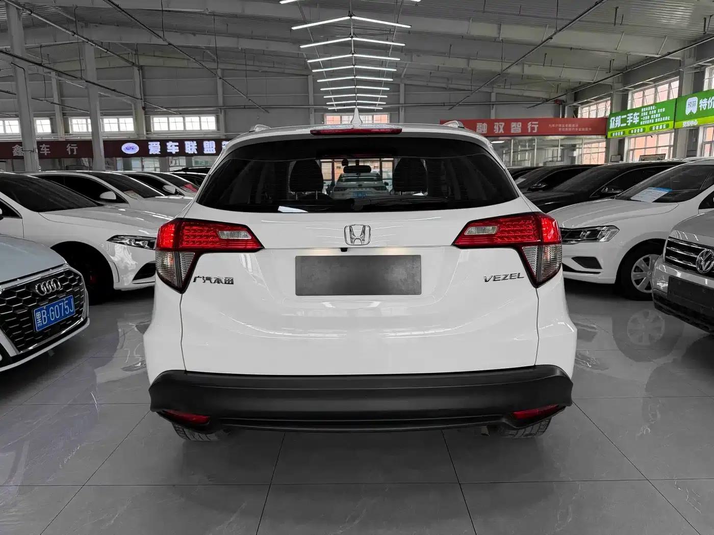 Vezel 2022 1.5L CVT Elite Smart Edition — миниатюра 5