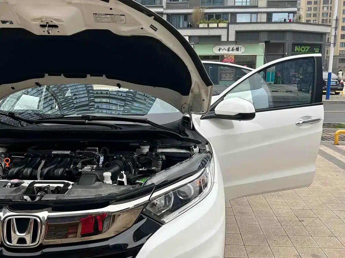 Vezel 2022 1.5L CVT Phantom Night Pioneer Edition — миниатюра 11