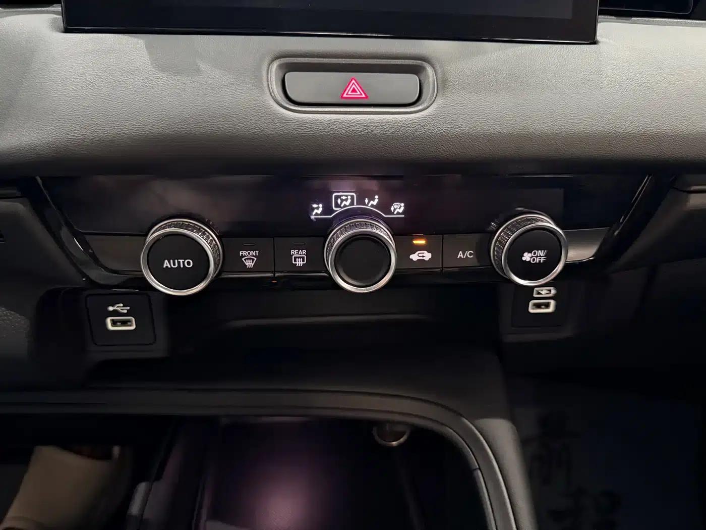 Vezel 2023 1.5L CVT Pioneer Edition — миниатюра 11