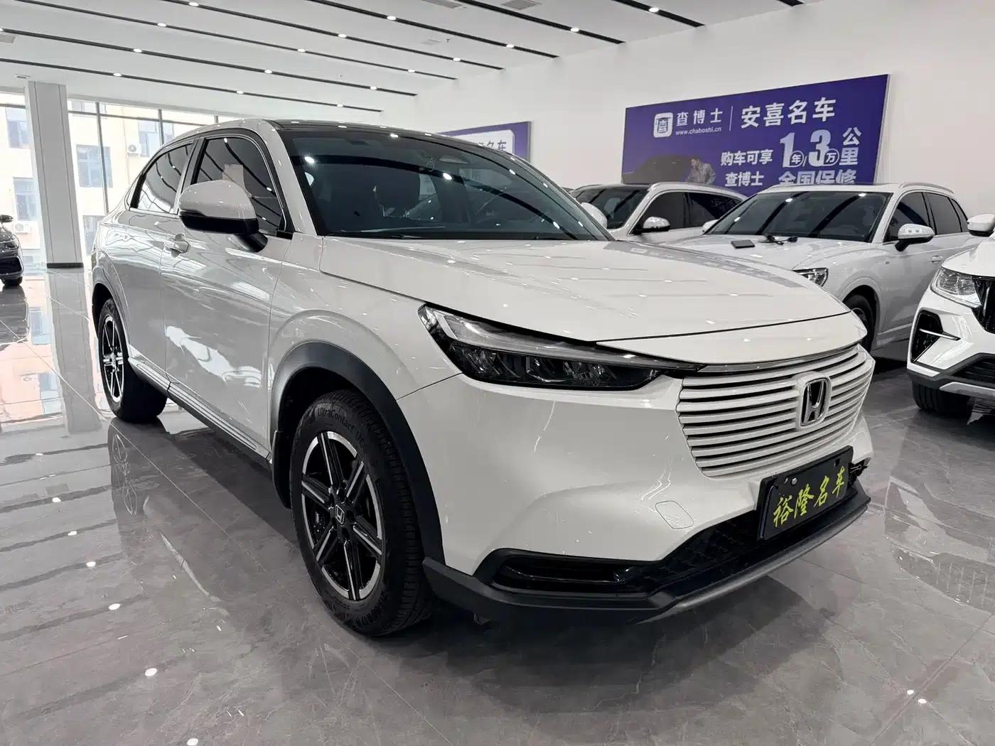 Vezel 2023 1.5L CVT Pioneer Edition — миниатюра 3