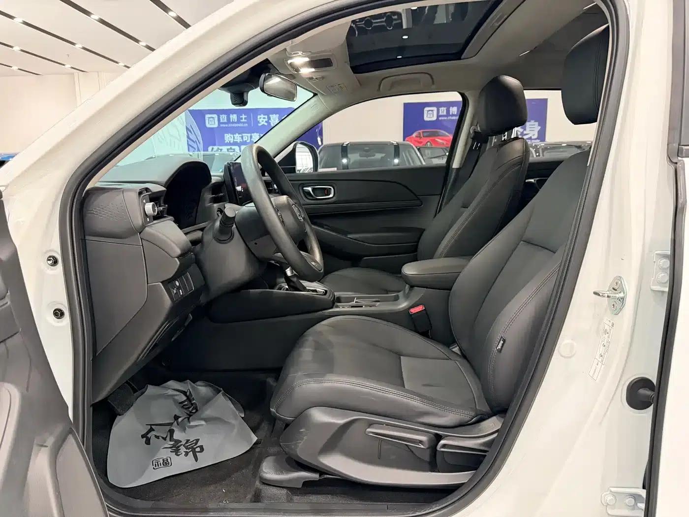 Vezel 2023 1.5L CVT Pioneer Edition — миниатюра 7