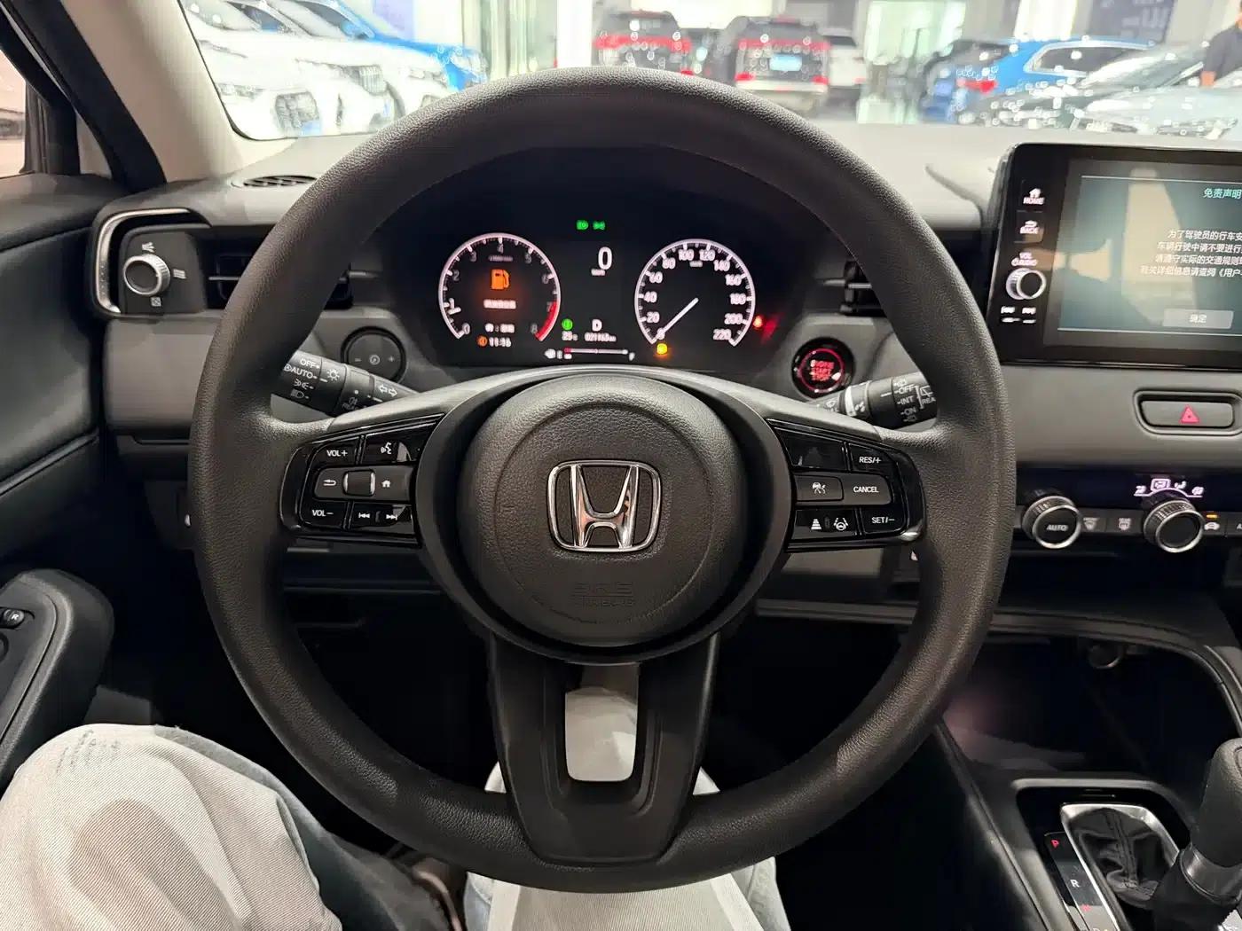 Vezel 2023 1.5L CVT Pioneer Edition — миниатюра 8