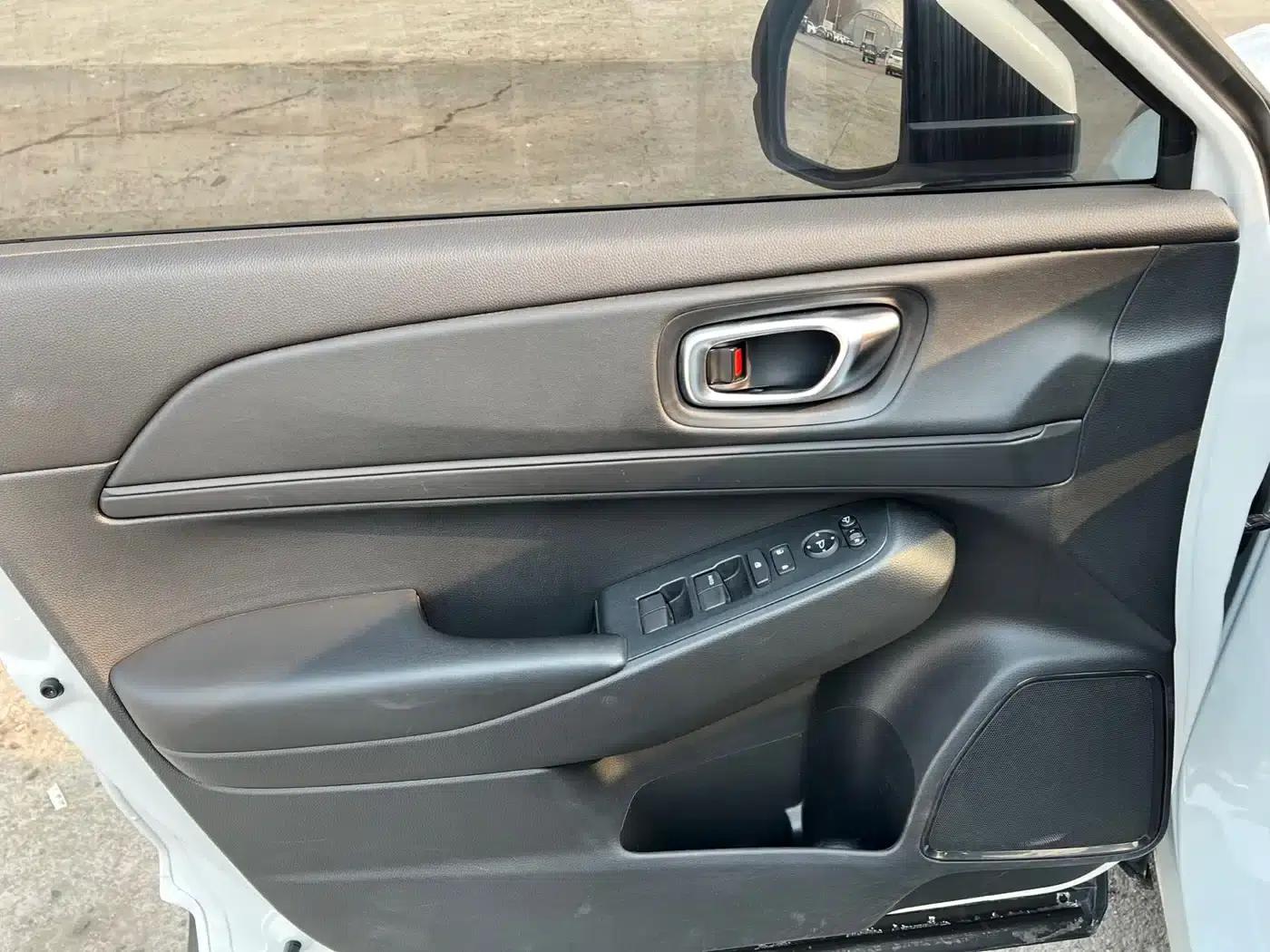 Vezel 2023 1.5L CVT Tech Edition — миниатюра 17