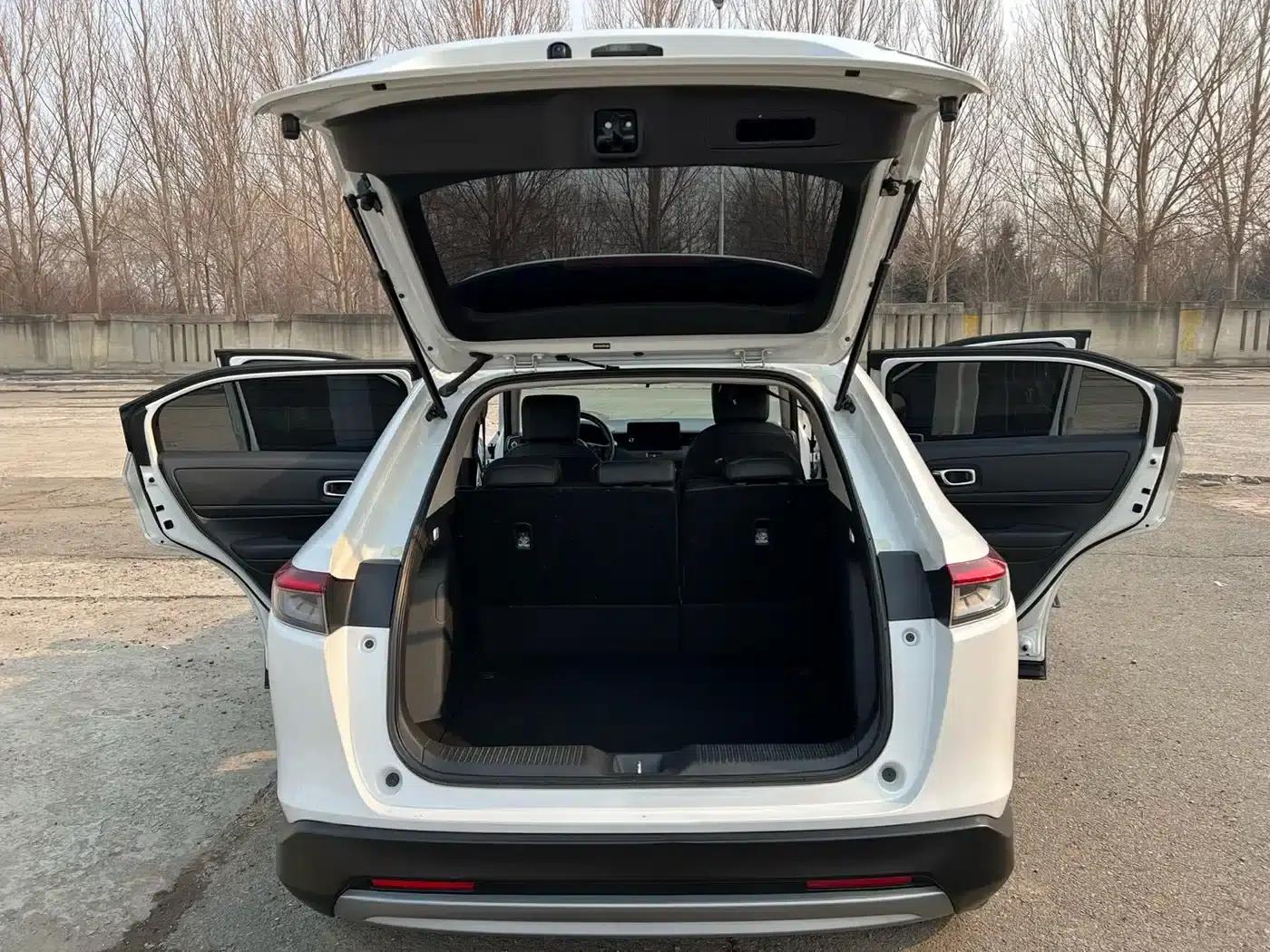 Vezel 2023 1.5L CVT Tech Edition — миниатюра 7