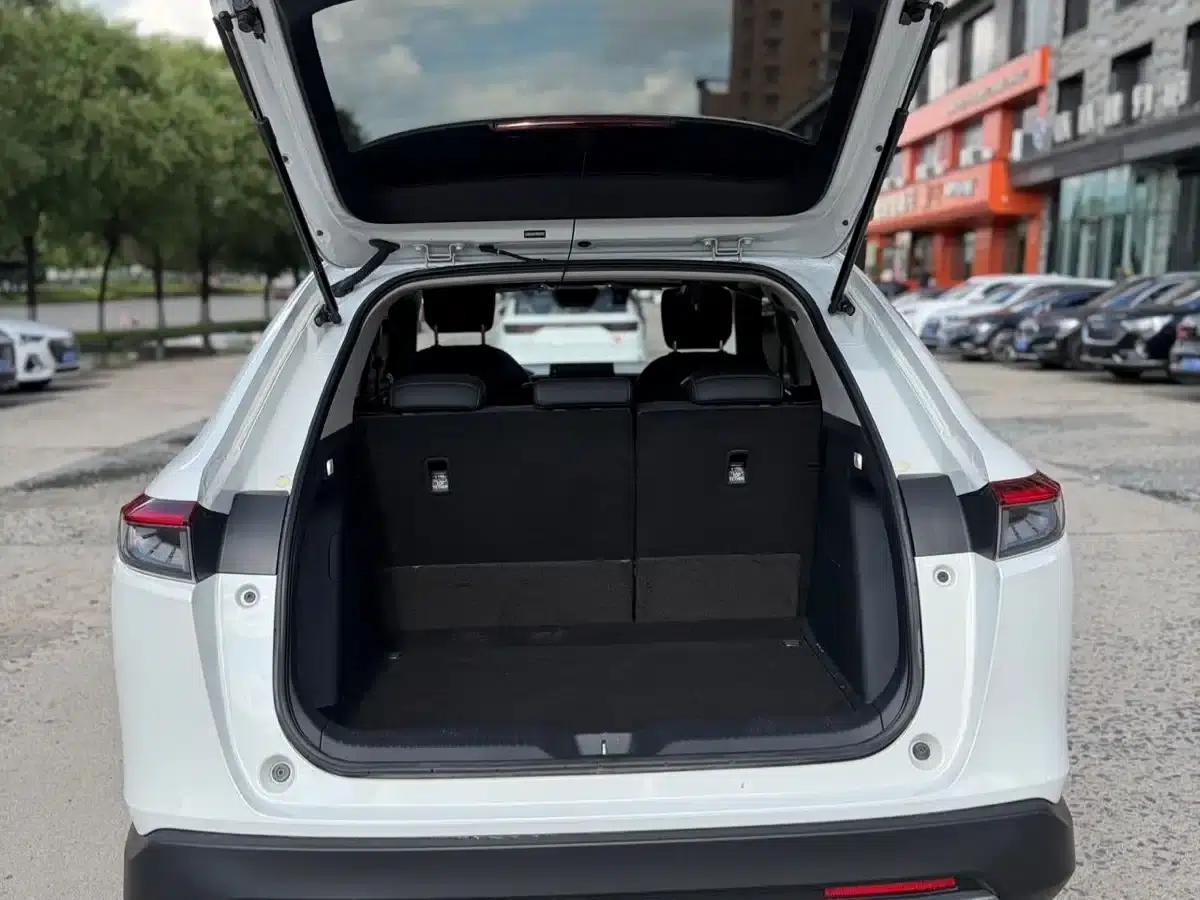 Vezel 2023 1.5L CVT Tech Edition — миниатюра 14