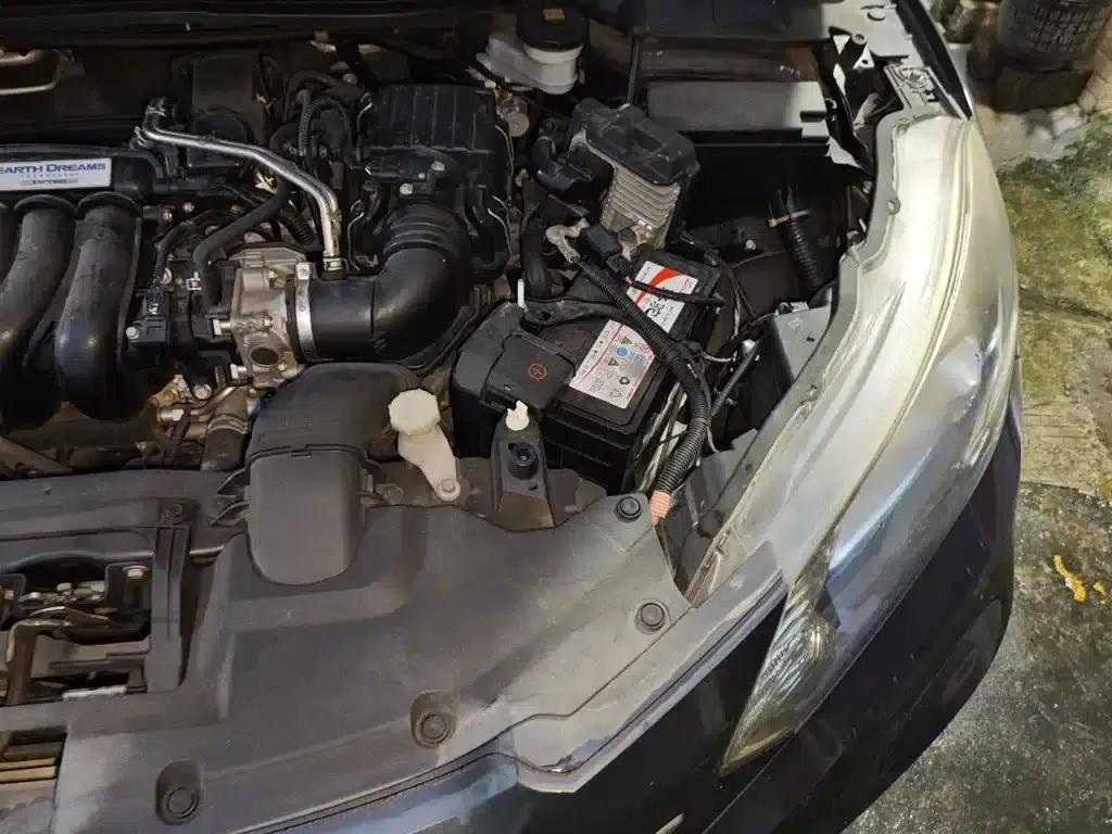 Vezel 2017 1.5L CVT 2WD Comfort Model — миниатюра 22