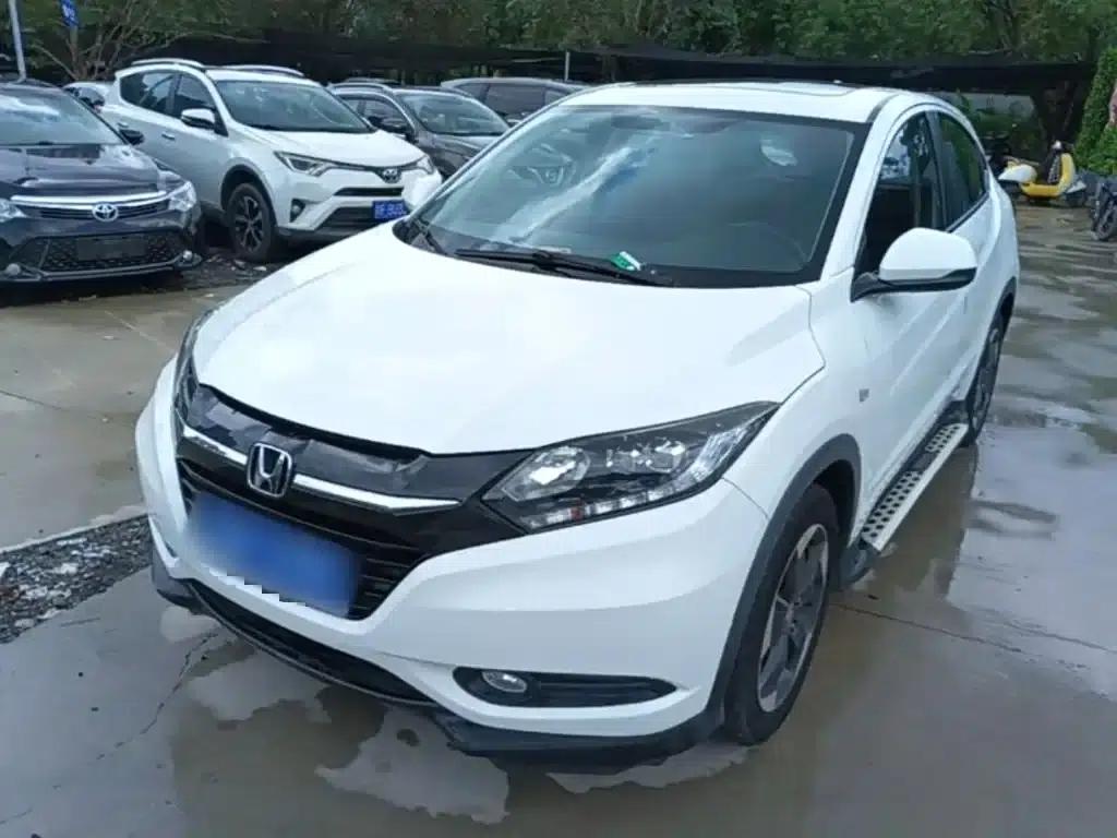 Vezel 2017 1.8L CVT 2WD Pioneer Edition — миниатюра 1