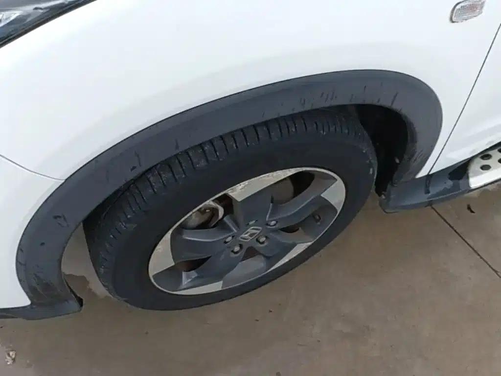 Vezel 2017 1.8L CVT 2WD Pioneer Edition — миниатюра 23