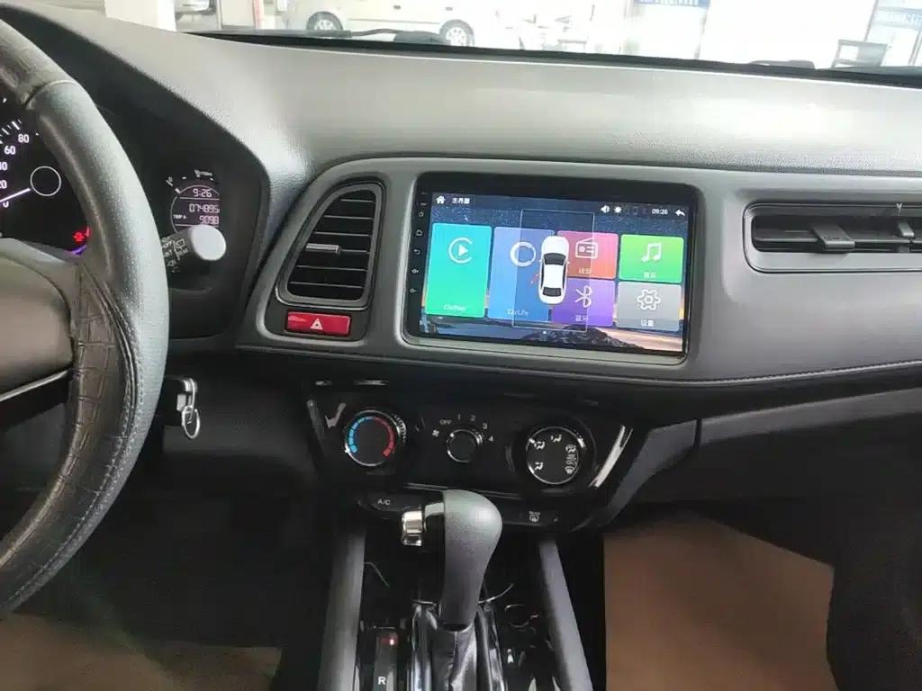 Vezel 2017 1.5L CVT 2WD Comfort Model — миниатюра 13