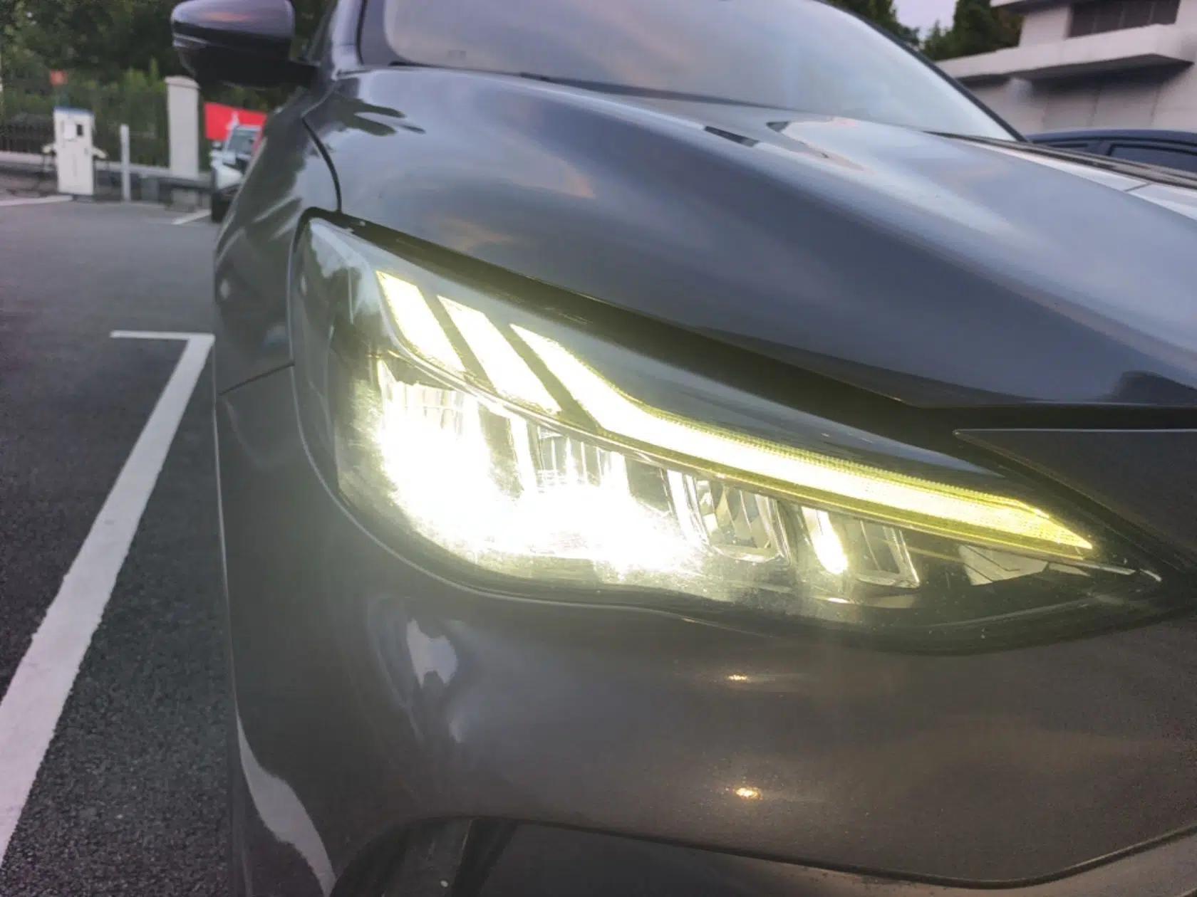 MG Pilot 2021 400TGI Automatic Two-Wheel Drive Trophy Flagship Edition — миниатюра 7