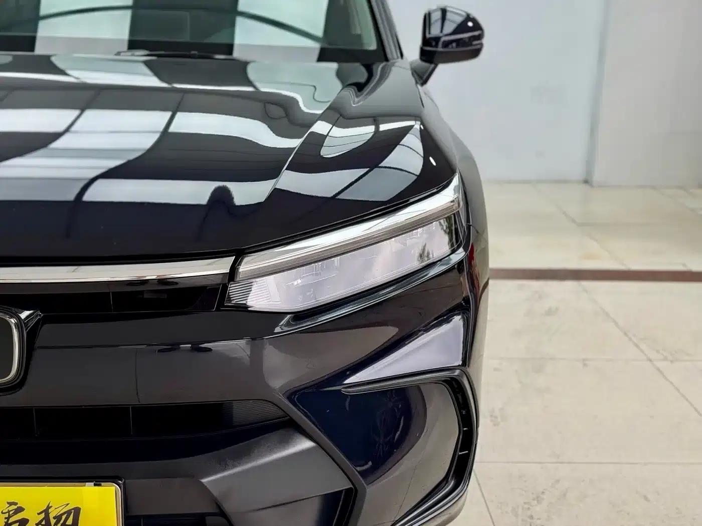 2023 Honda CR-V 240TURBO 2WD Luxury Edition 5-seater — миниатюра 4