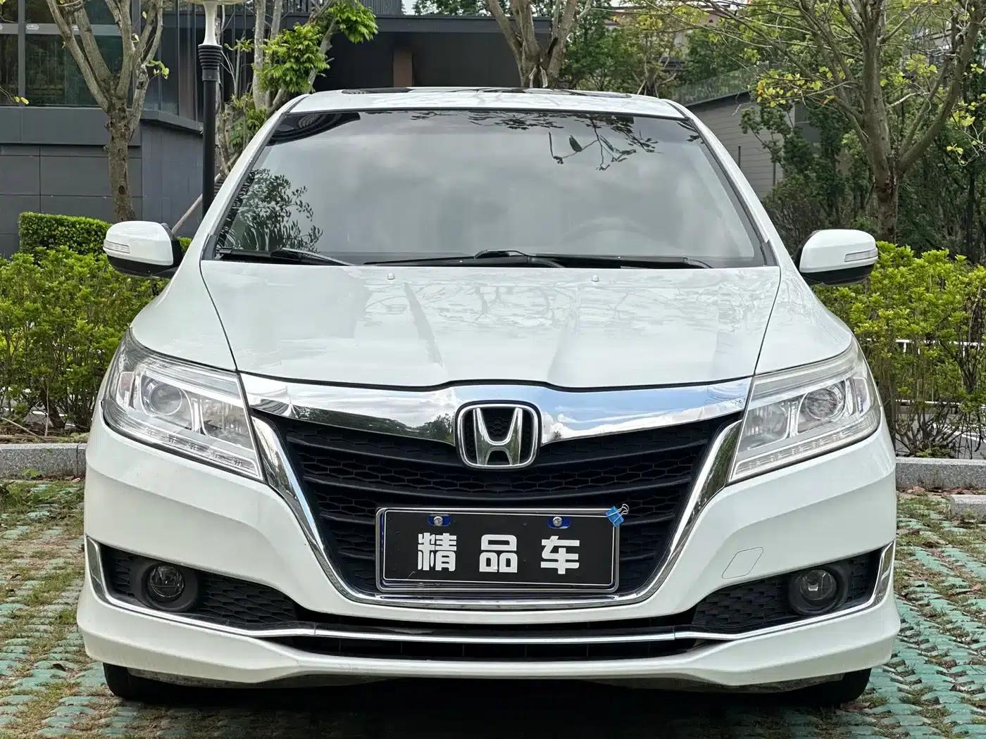 Honda Crider 2016 1.8L CVT Deluxe Edition — миниатюра 2