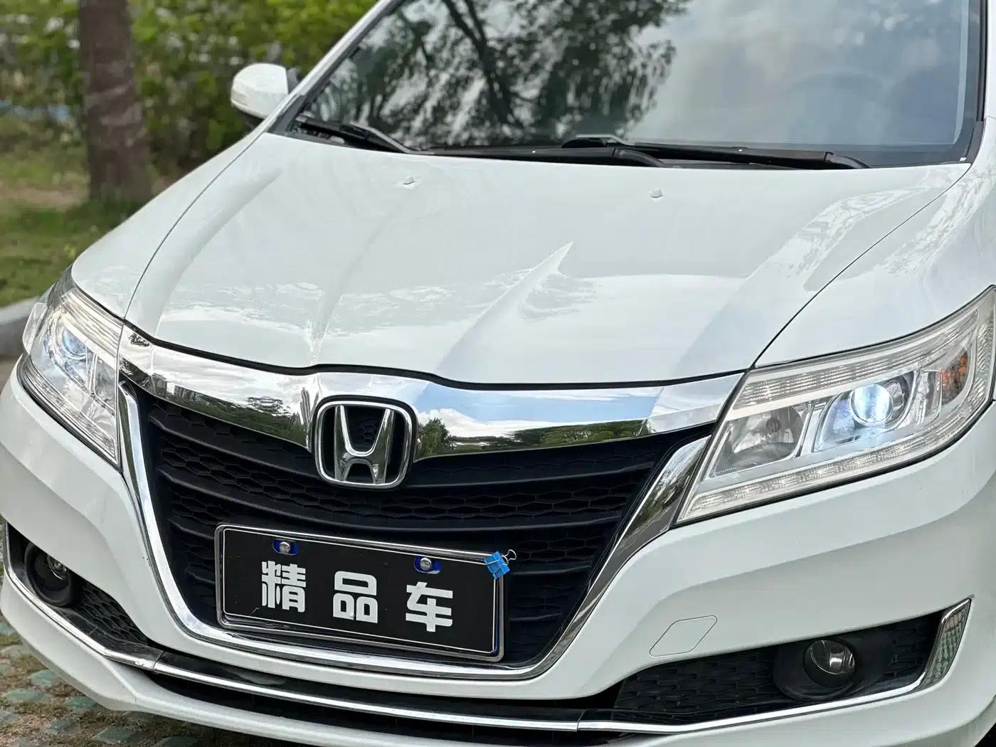 Honda Crider 2016 1.8L CVT Deluxe Edition — миниатюра 12