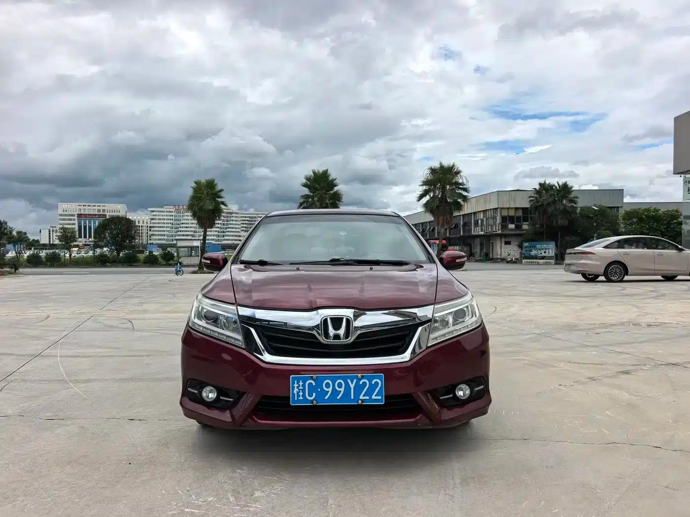 Honda Crider 2013 1.8L Automatic Comfort Edition — миниатюра 2