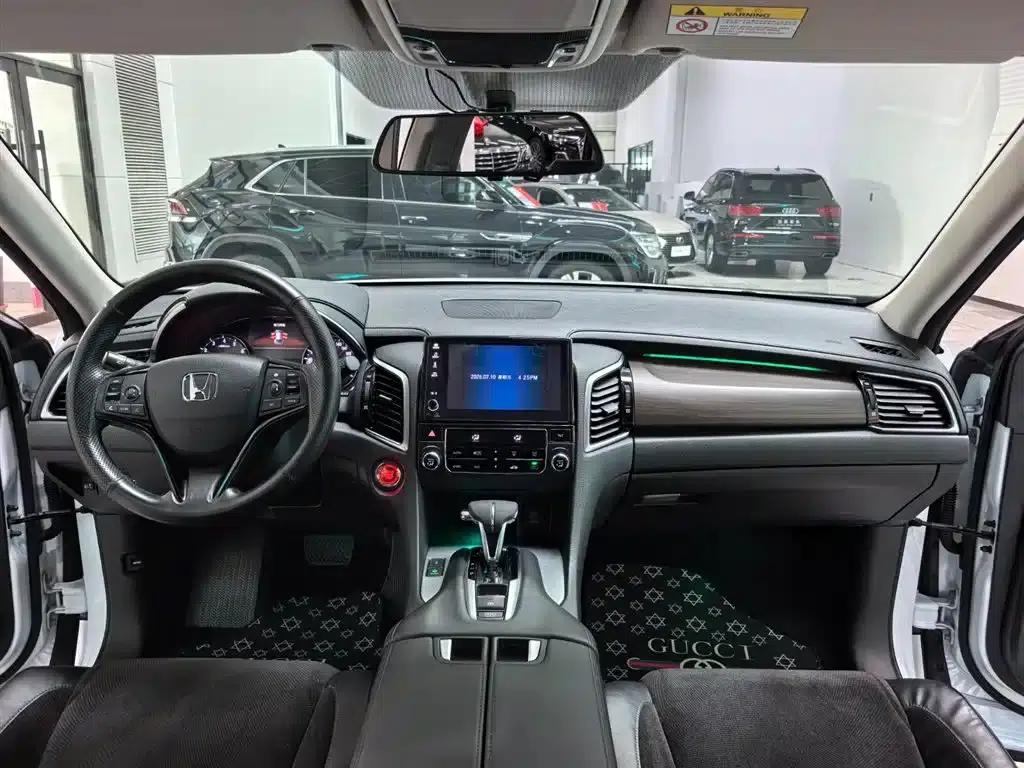 2017 Honda Avancier 240TURBO 2WD Elite Edition — миниатюра 9