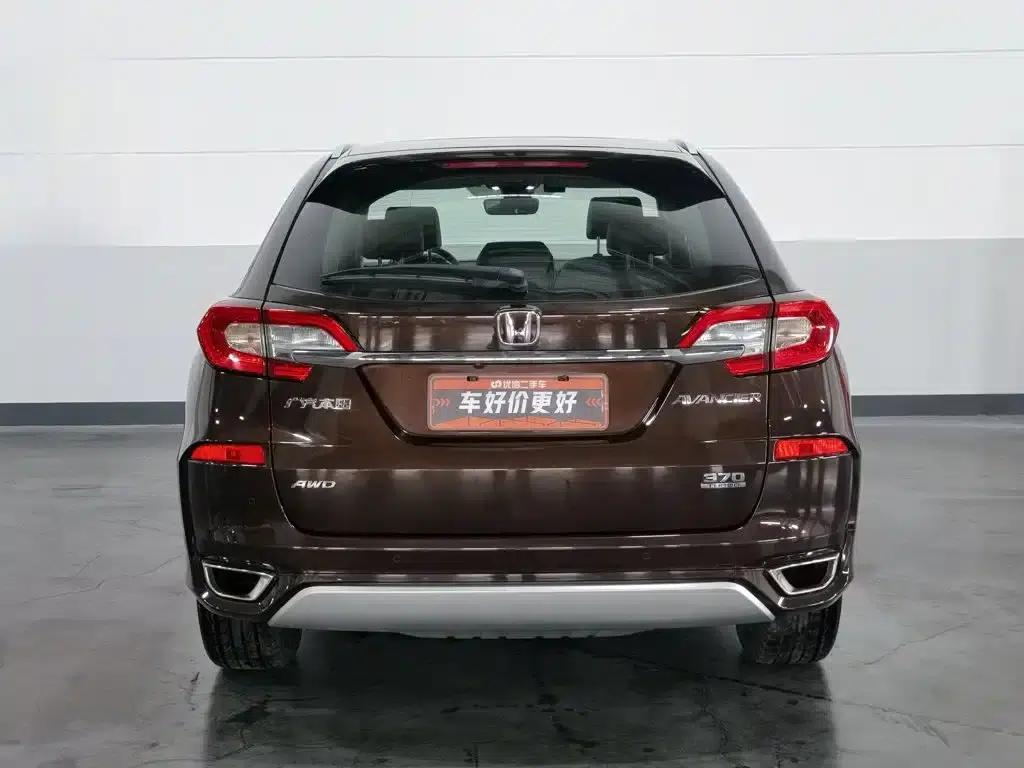 2017 Honda Avancier 370TURBO 4WD Premium Edition — миниатюра 4
