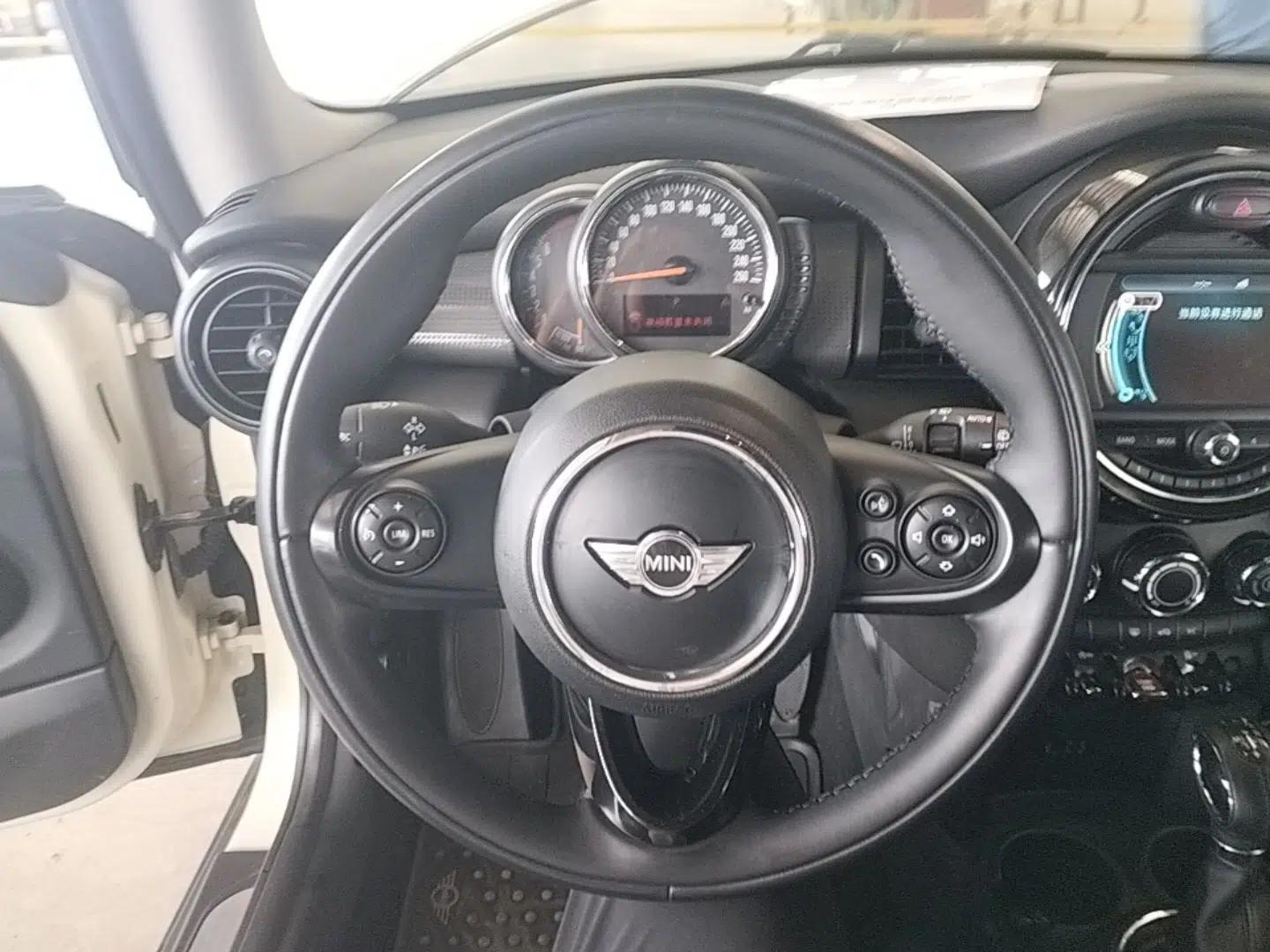 MINI 2014 1.5T COOPER Fun — миниатюра 22