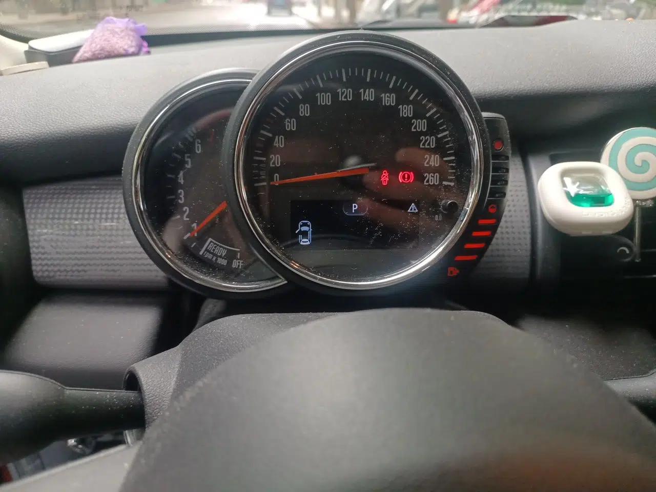 MINI 2014 1.5T COOPER Excitement — миниатюра 11