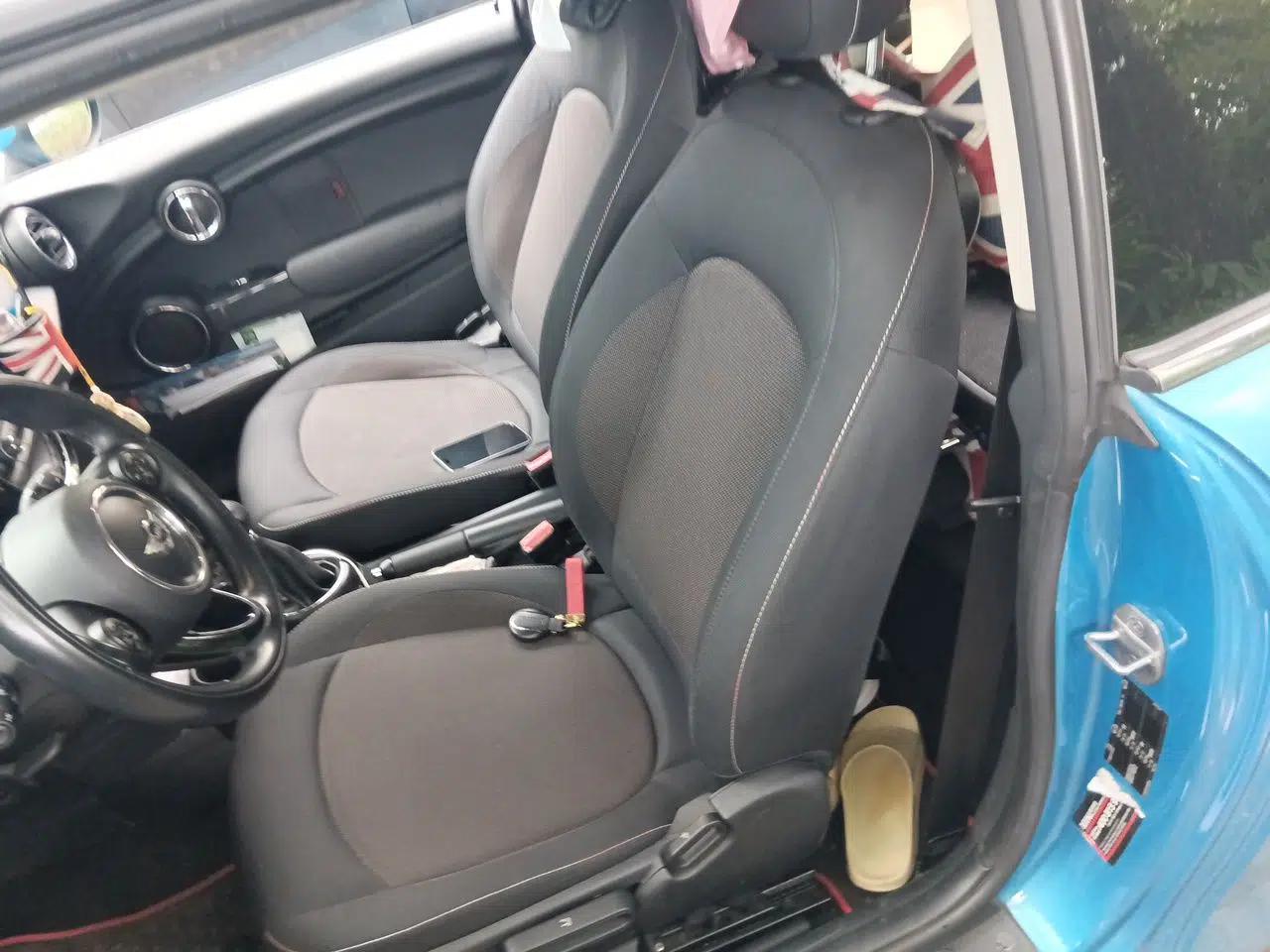 MINI 2016 1.2T ONE Pioneer Edition — миниатюра 17
