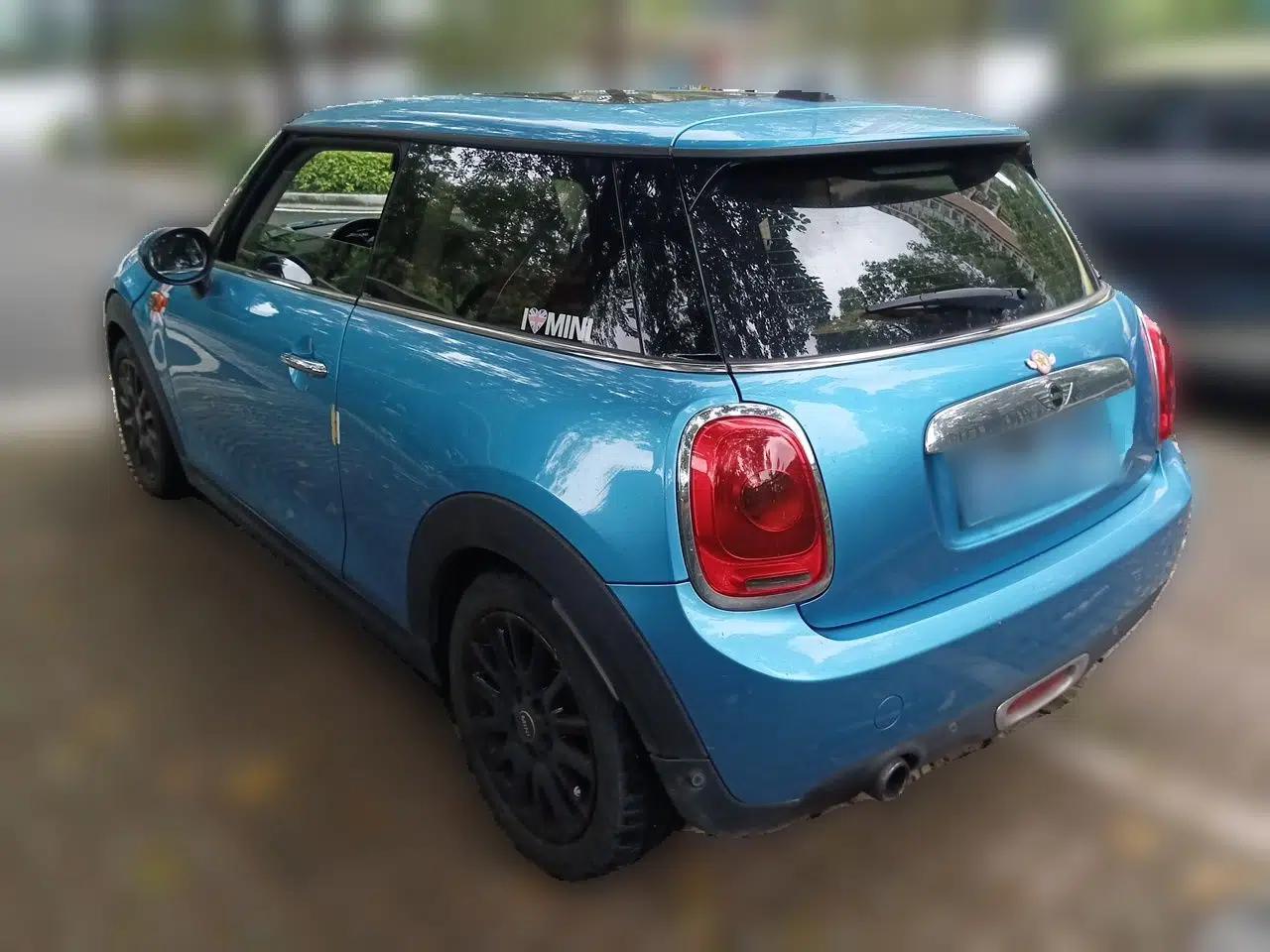 MINI 2016 1.2T ONE Pioneer Edition — миниатюра 4