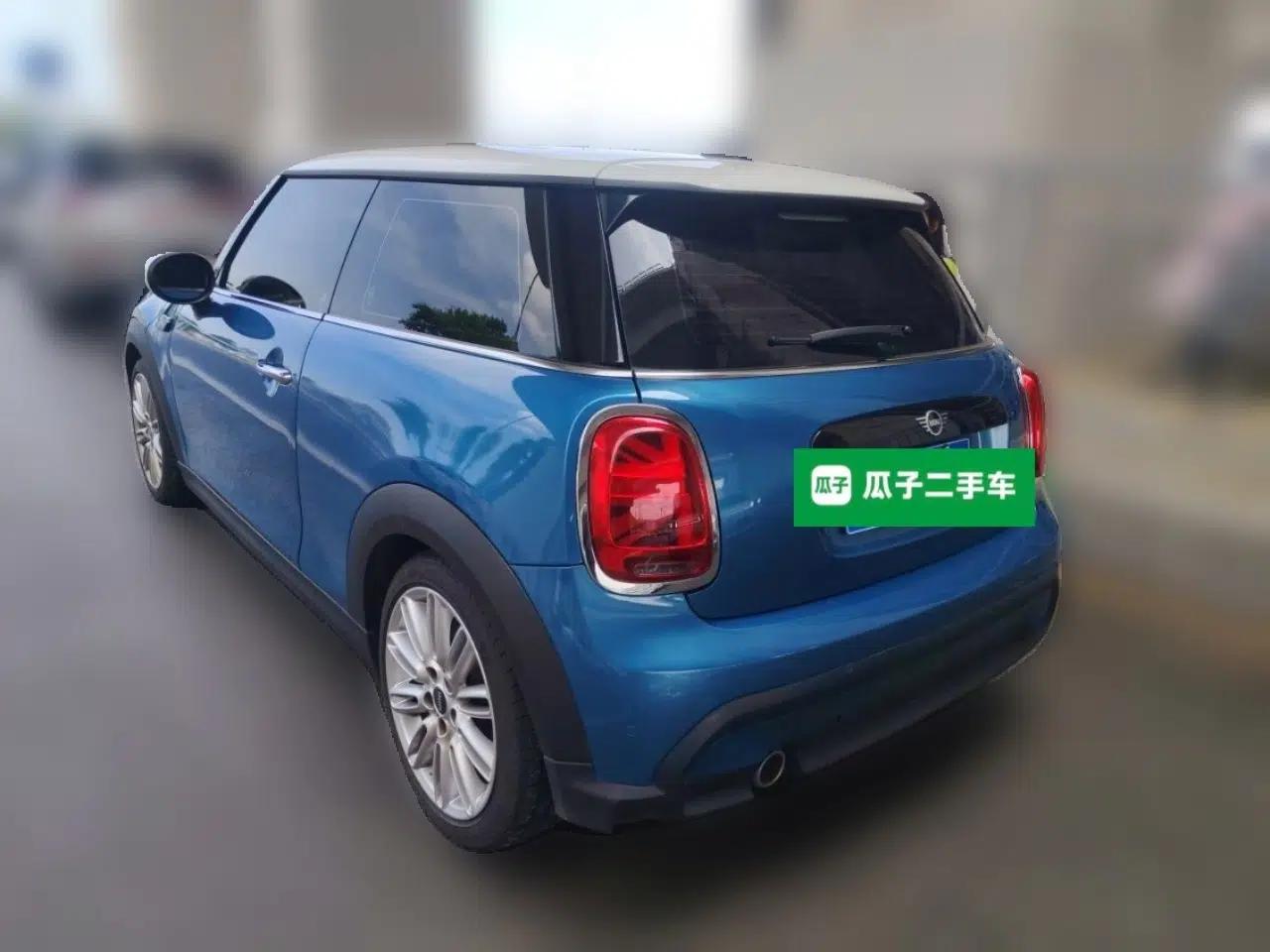 MINI 2022 1.5T COOPER Classic Edition — миниатюра 4