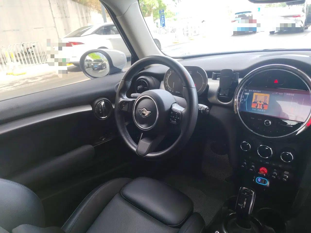 MINI 2022 1.5T COOPER Classic Edition — миниатюра 10