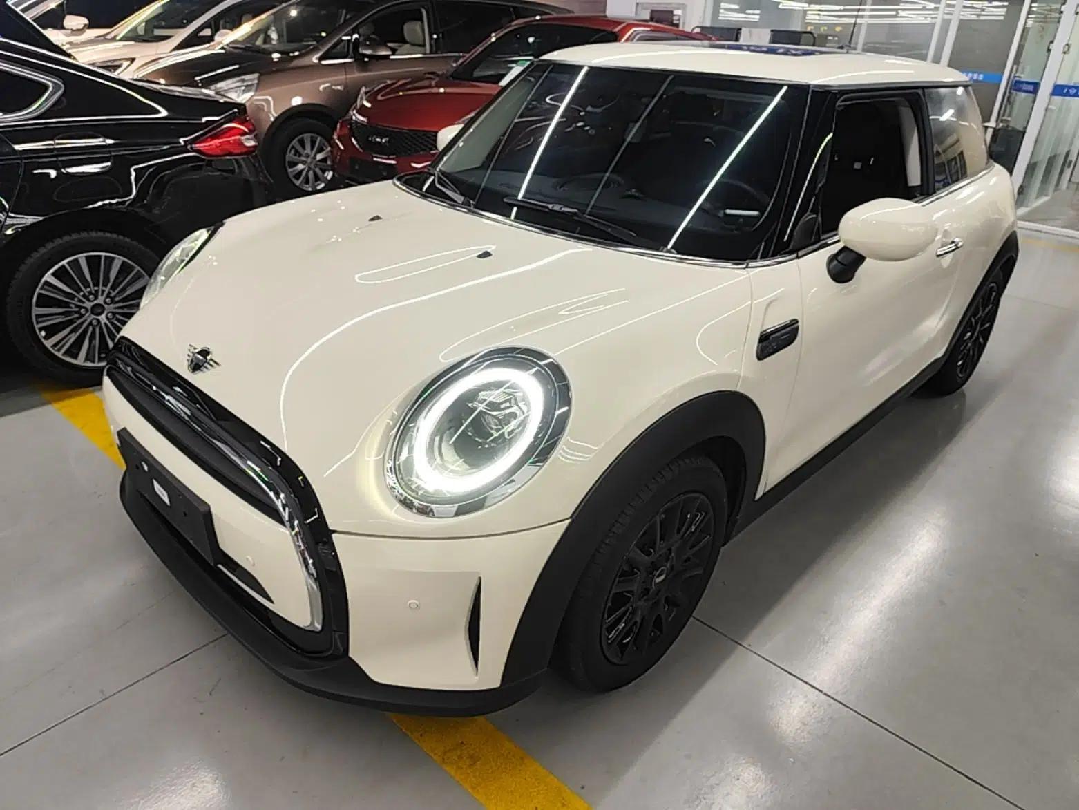 MINI 2023 1.5T ONE — миниатюра 1
