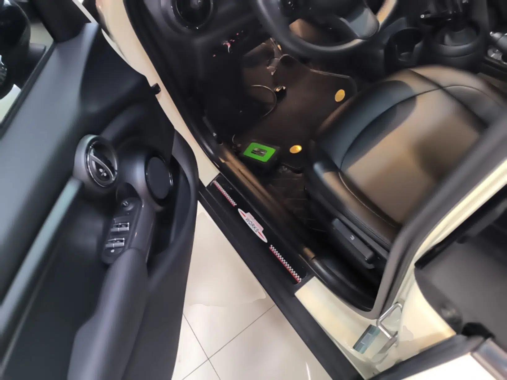 MINI 2022 1.5T ONE Five-Door PLUS — миниатюра 18