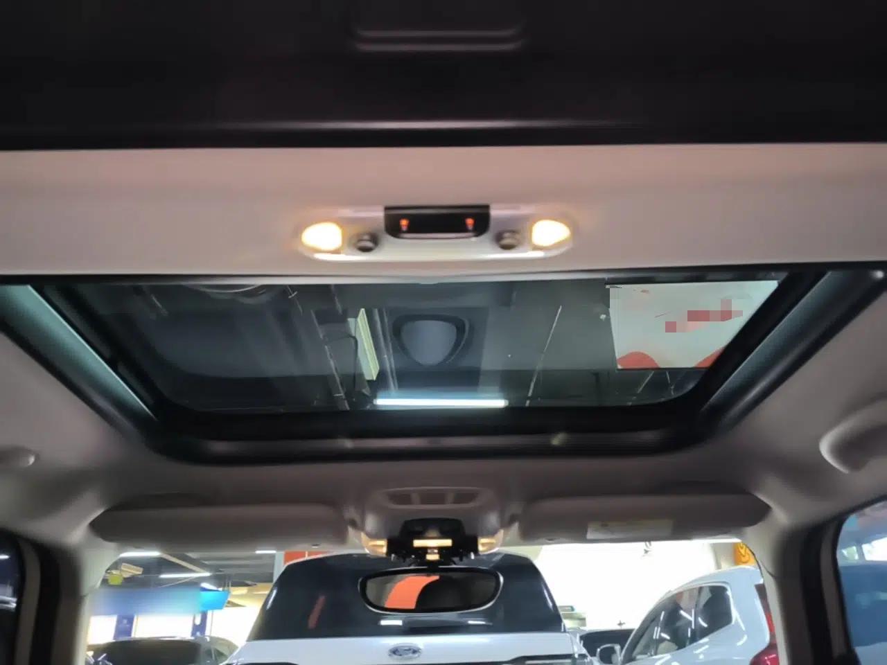 MINI 2022 1.5T ONE Five-Door PLUS — миниатюра 21