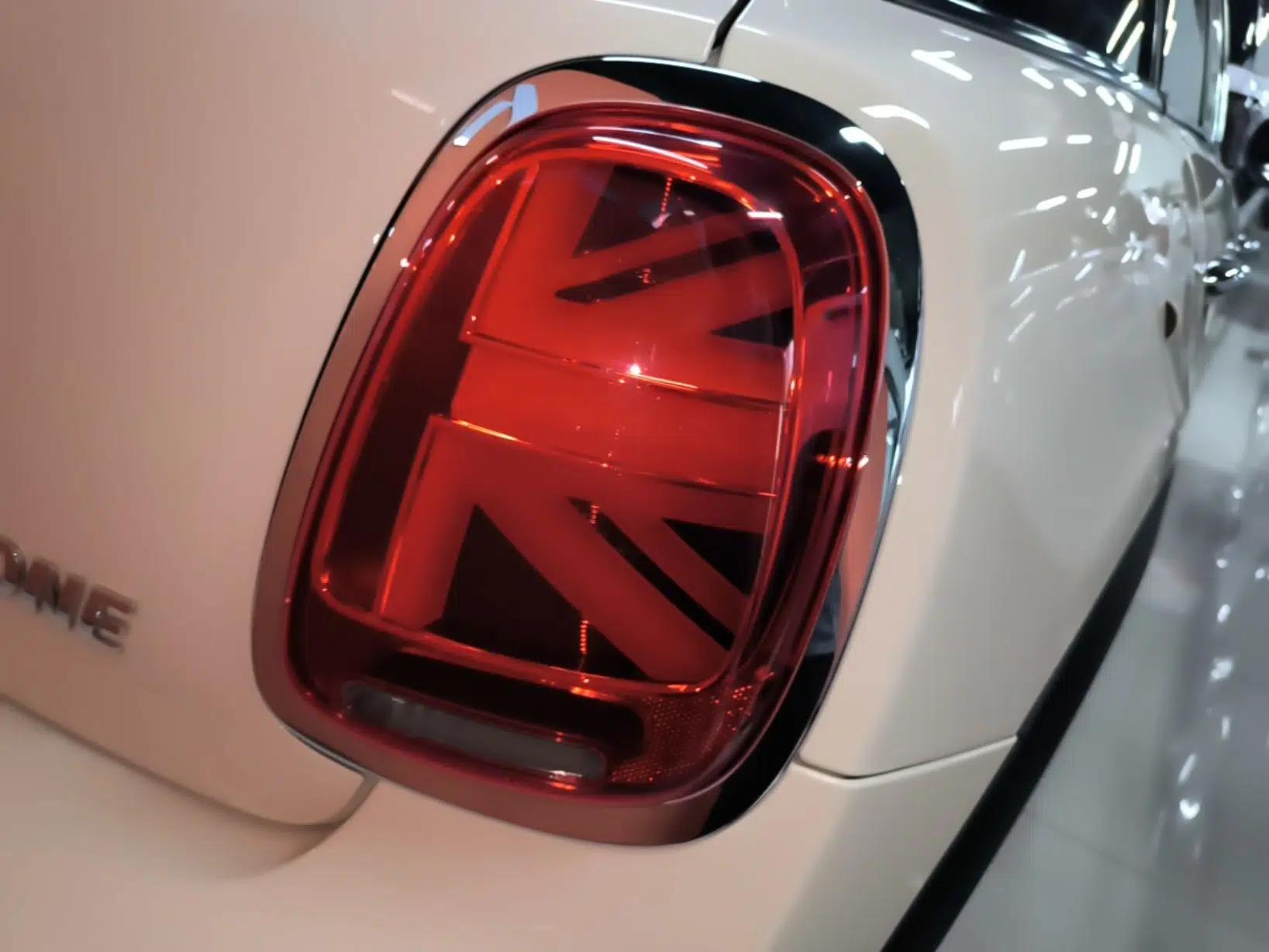 MINI 2022 1.5T ONE Five-Door PLUS — миниатюра 9