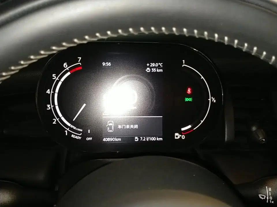 MINI 2021 1.5T COOPER Artist Five-Door Edition — миниатюра 14
