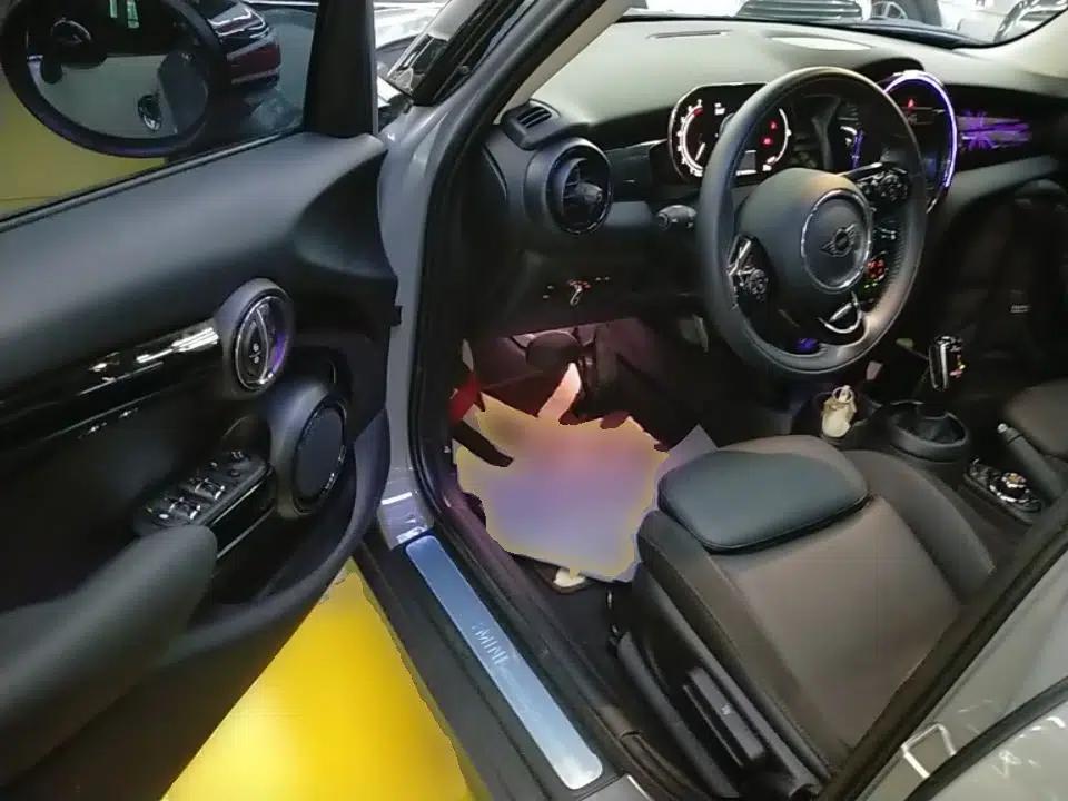 MINI 2021 1.5T COOPER Artist Five-Door Edition — миниатюра 18