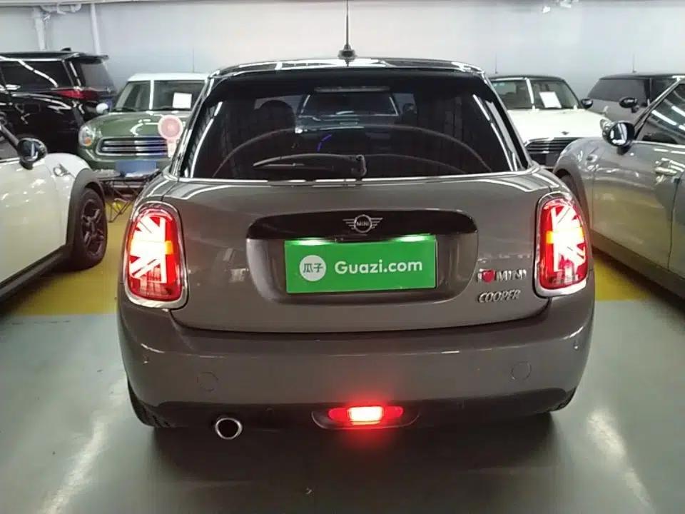 MINI 2021 1.5T COOPER Artist Five-Door Edition — миниатюра 5