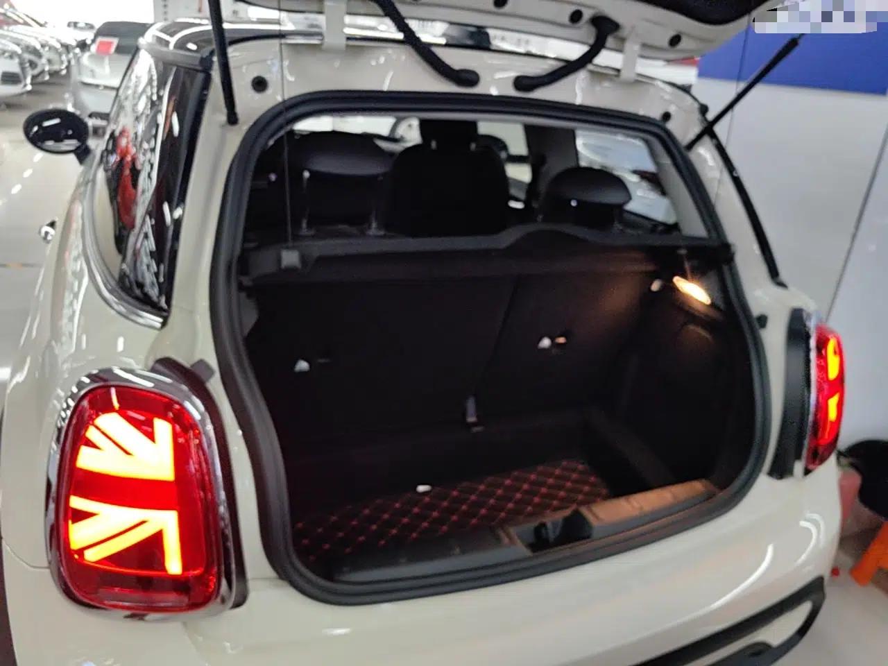 MINI 2022 1.5T COOPER Artist — миниатюра 22