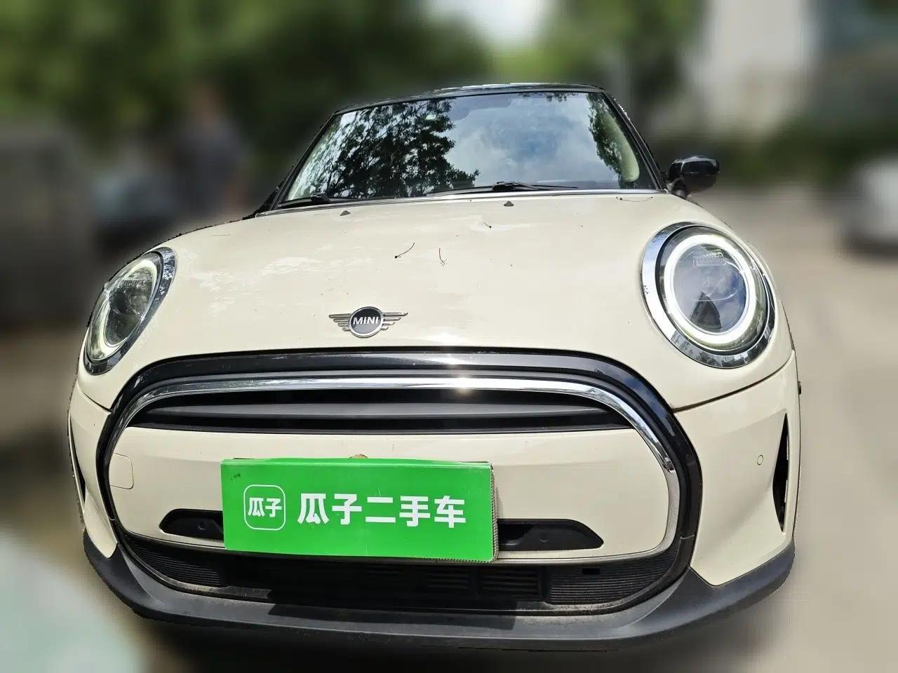 MINI 2022 1.5T COOPER Classic Edition — миниатюра 2