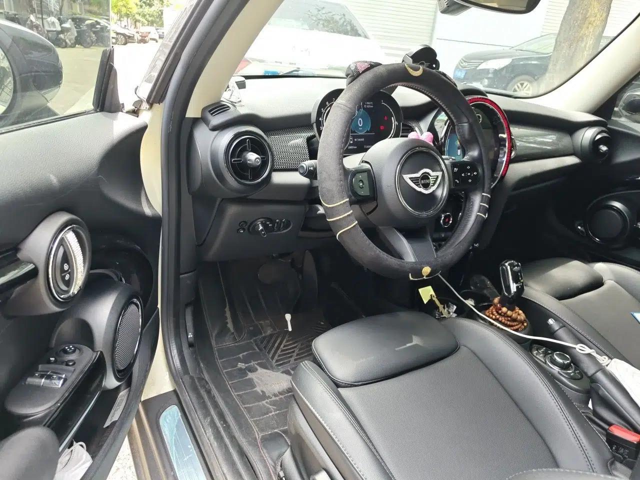 MINI 2022 1.5T COOPER Classic Edition — миниатюра 16