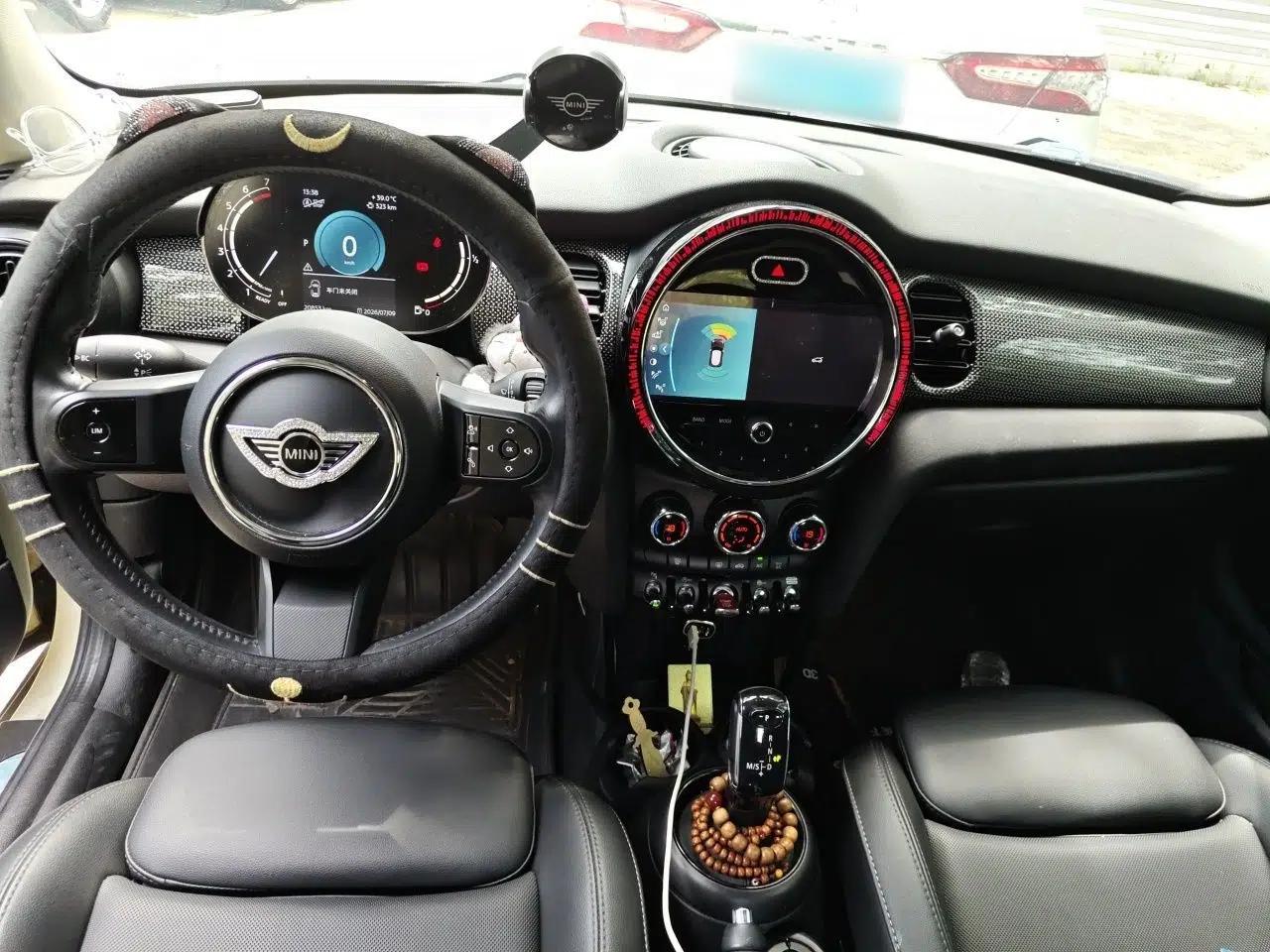 MINI 2022 1.5T COOPER Classic Edition — миниатюра 9