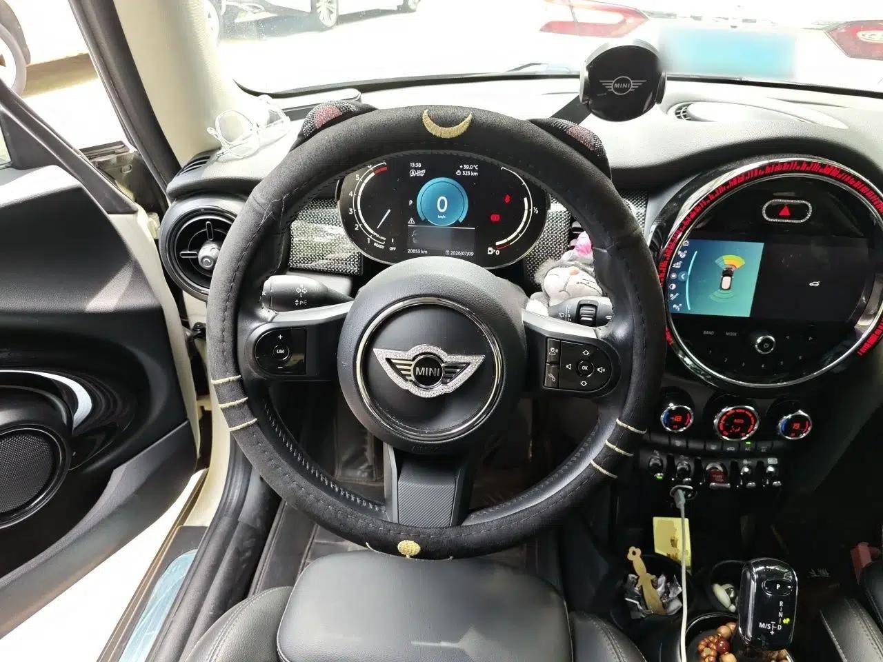 MINI 2022 1.5T COOPER Classic Edition — миниатюра 10