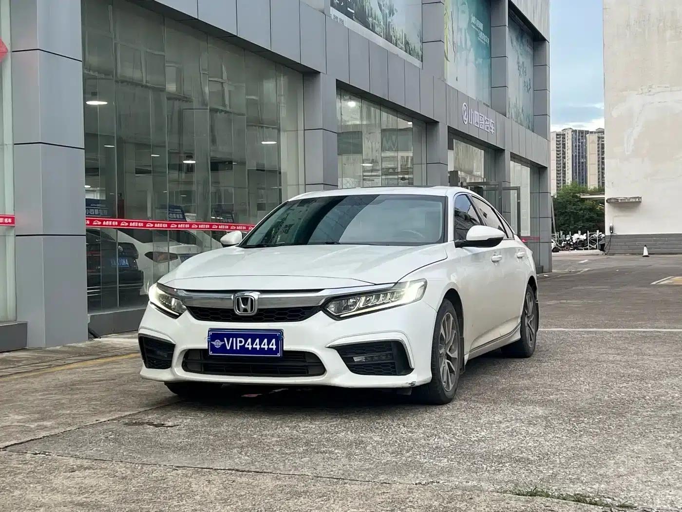 Inspire 2019 260TURBO Deluxe Edition (China VI Emission Standard) — миниатюра 1