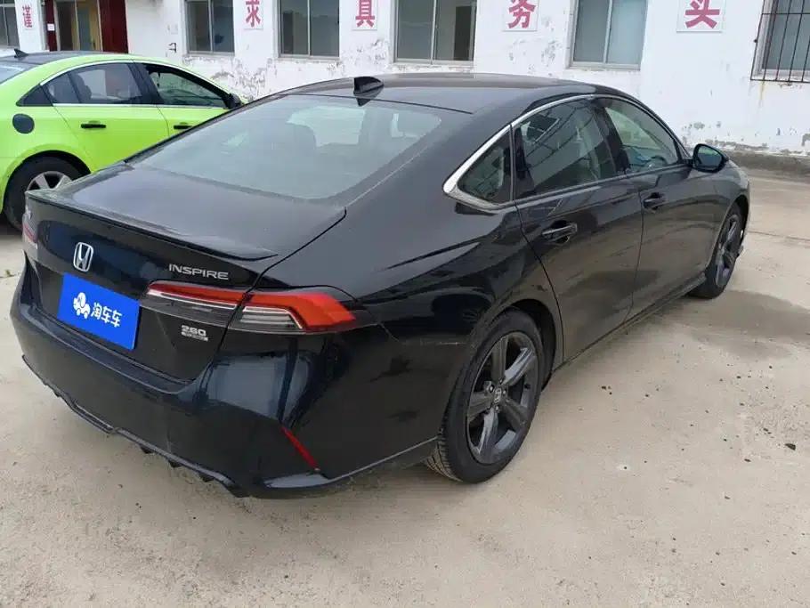 2025 Inspire 260TURBO Elegant Edition — миниатюра 3