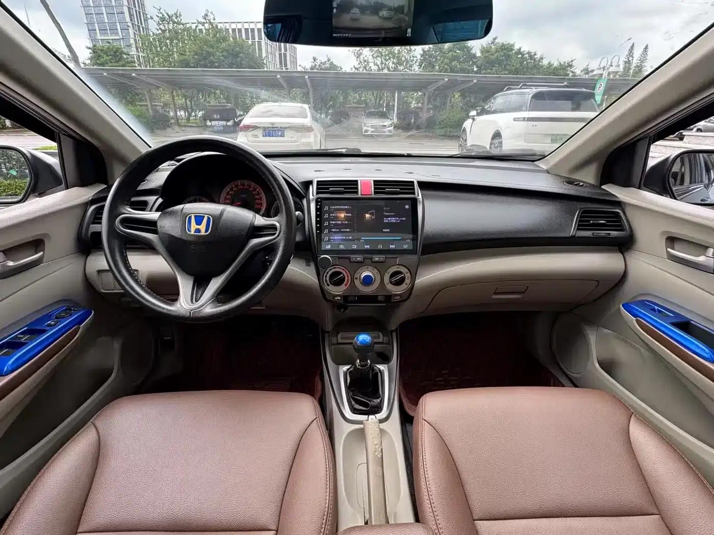 Honda City Classic 2008 1.5L Manual Comfort Edition — миниатюра 7