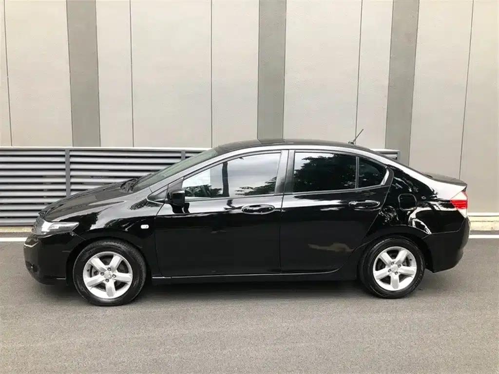 Honda City Classic 2008 1.5L Automatic Elite Edition — миниатюра 12
