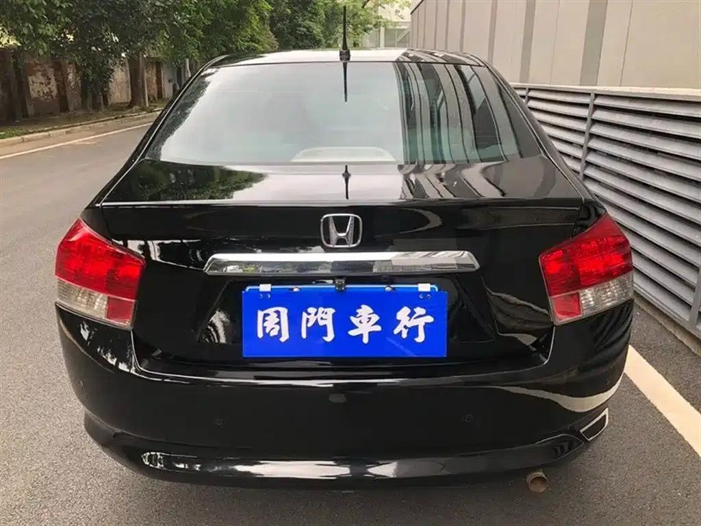 Honda City Classic 2008 1.5L Automatic Elite Edition — миниатюра 14